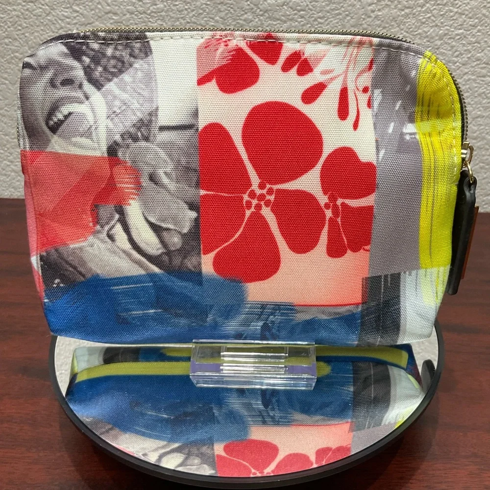 Hayward Designer Cosmetic Pouch‎ – Bold Pop Art Print